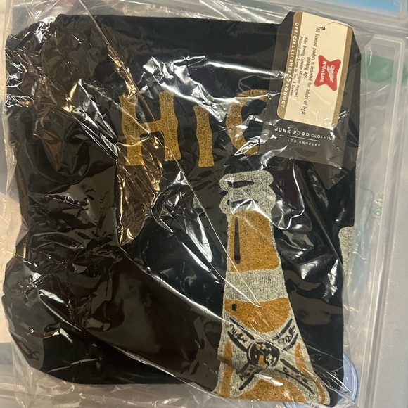 NWT Miller High Life T-shirt - small (fits medium) - Picture 3 of 3